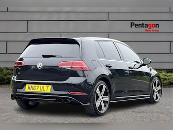Used Volkswagen Golf 2017 for sale - 75759631: Photo