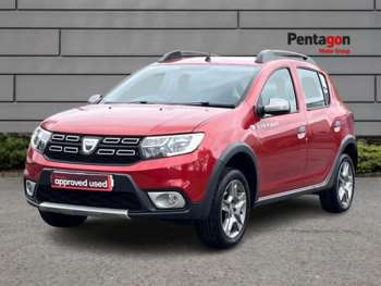 Used Dacia Sandero Stepway 2018 for sale - 74450255: Photo