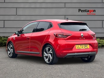 Used Renault Clio 2022 for sale - 76287765: Photo 2