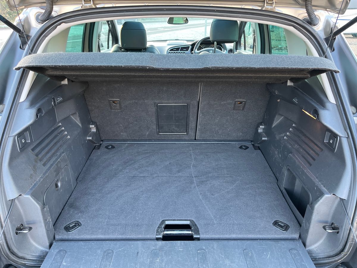 Used Peugeot 3008 2016 for sale - 76643201: Photo 11