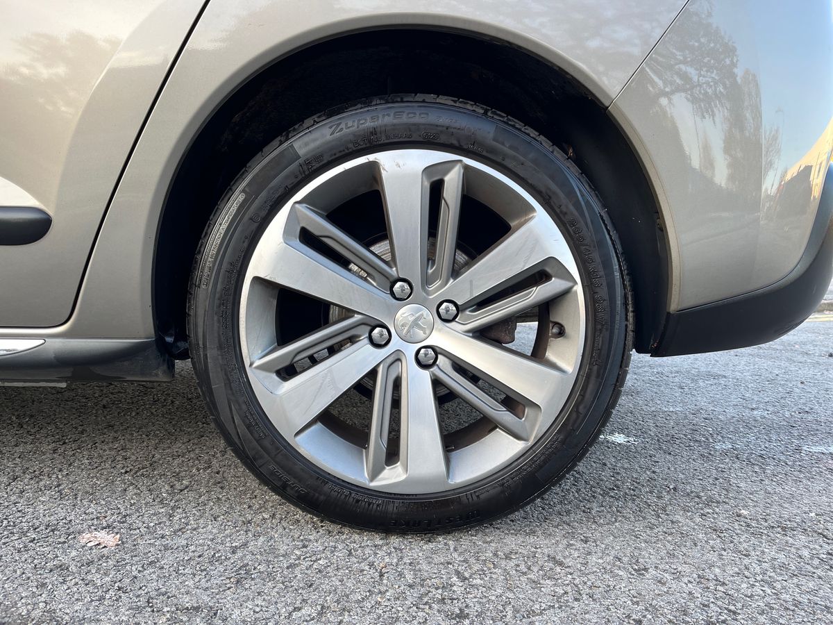 Used Peugeot 3008 2016 for sale - 76643201: Photo 17