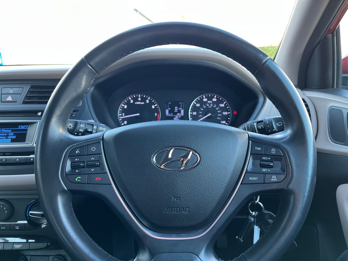 Used Hyundai i20 2015 for sale - 77083220: Photo 24