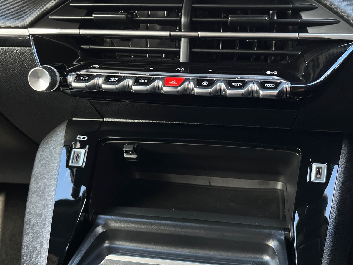 Used Peugeot 2008 2023 for sale - 75944092: Photo 26