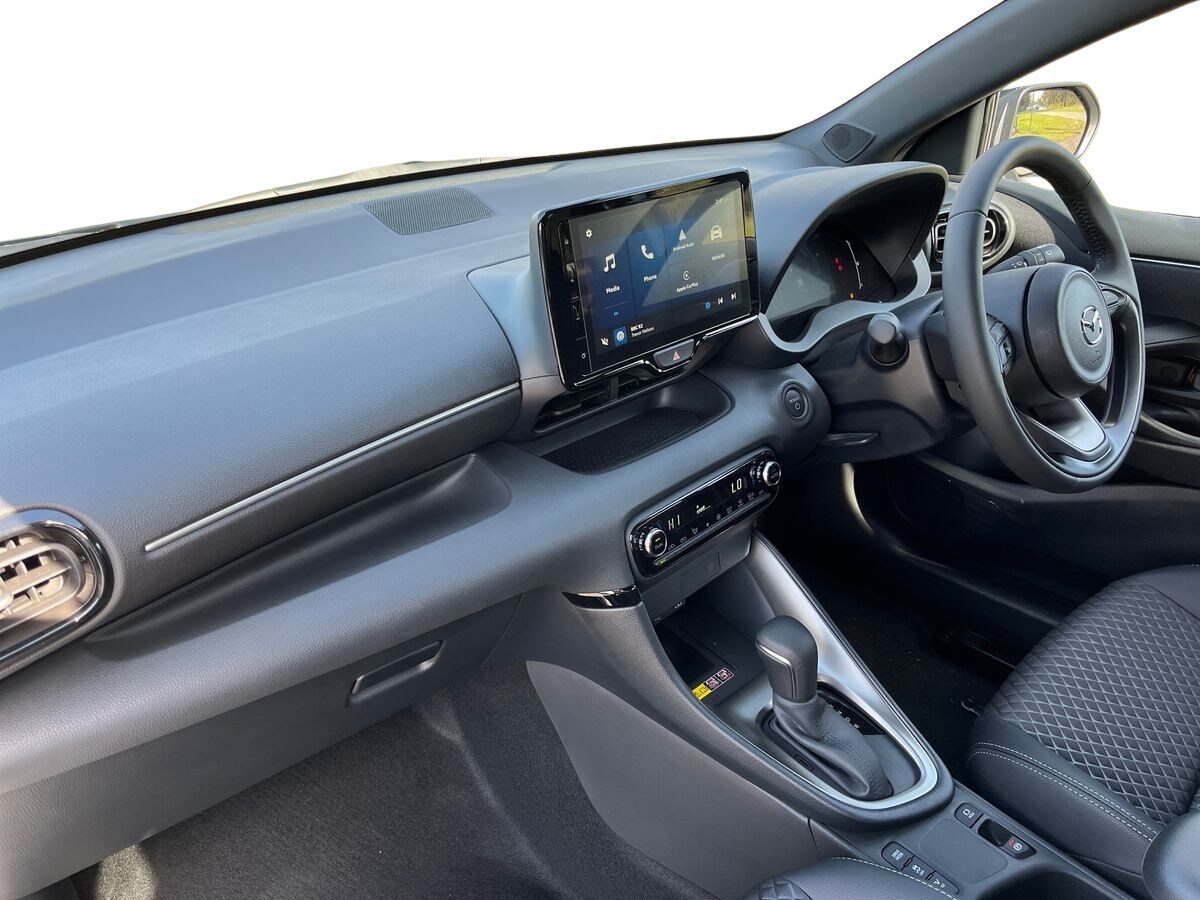 Used Mazda Mazda2 HYBRID 2025 for sale - 76164000: Photo 9