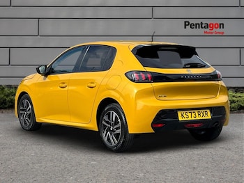 Used Peugeot 208 2023 for sale - 75536006: Photo