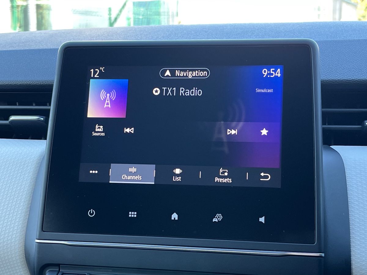 Used Renault Clio 2022 for sale - 76718610: Photo 21