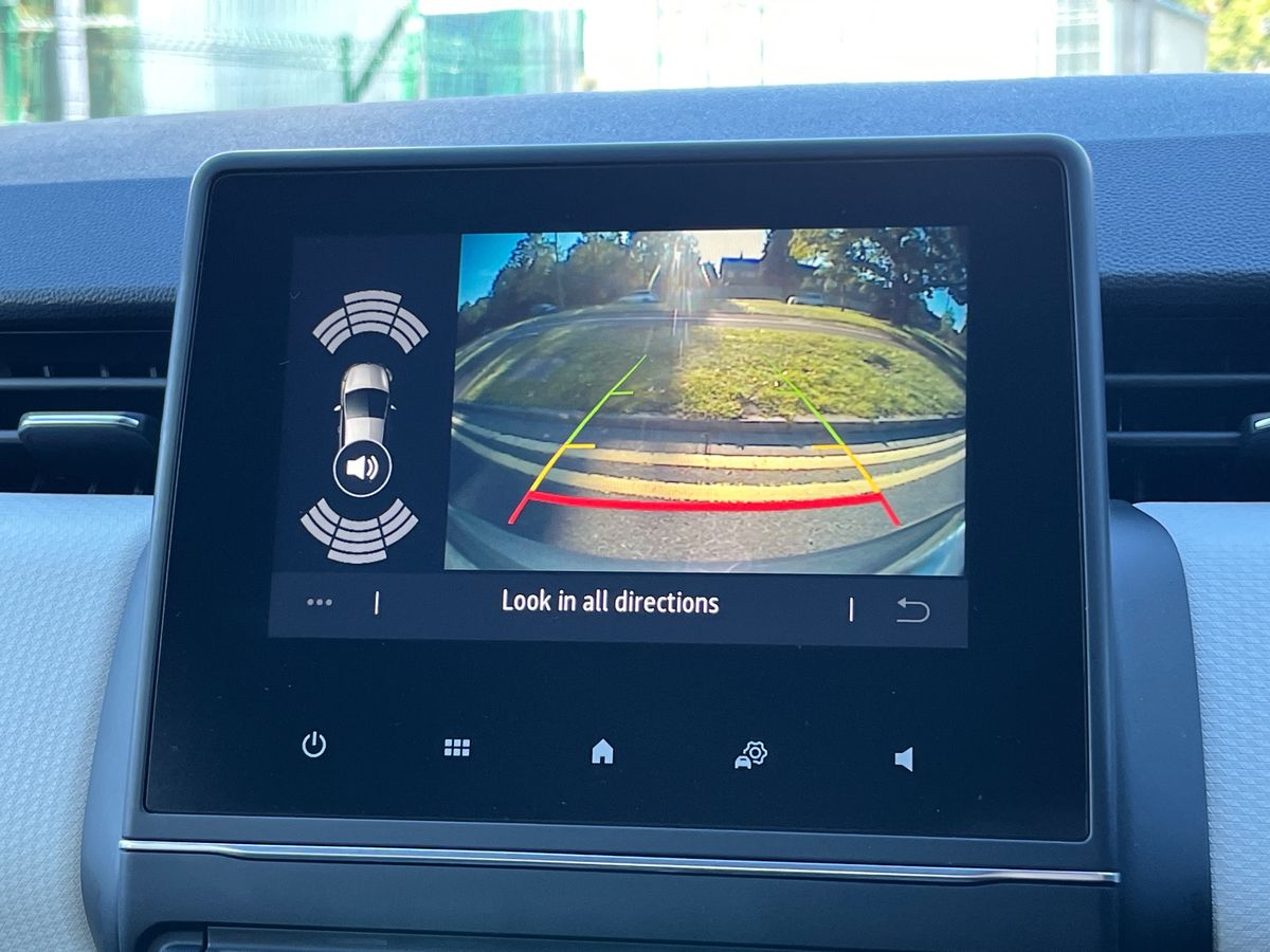 Used Renault Clio 2022 for sale - 76718610: Photo 23