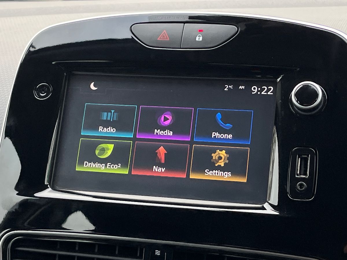 Used Renault Clio 2018 for sale - 76570866: Photo 18