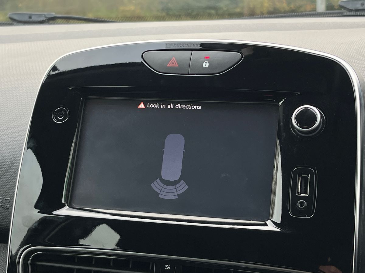 Used Renault Clio 2018 for sale - 76570866: Photo 22