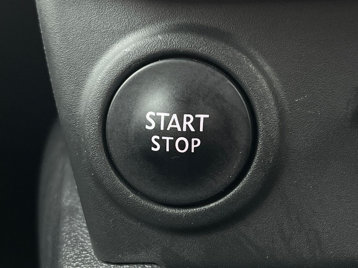 Used Renault Clio 2018 for sale - 76570866: Photo 24