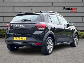 Used Dacia Sandero Stepway 2023 for sale - 76163996: Photo 4