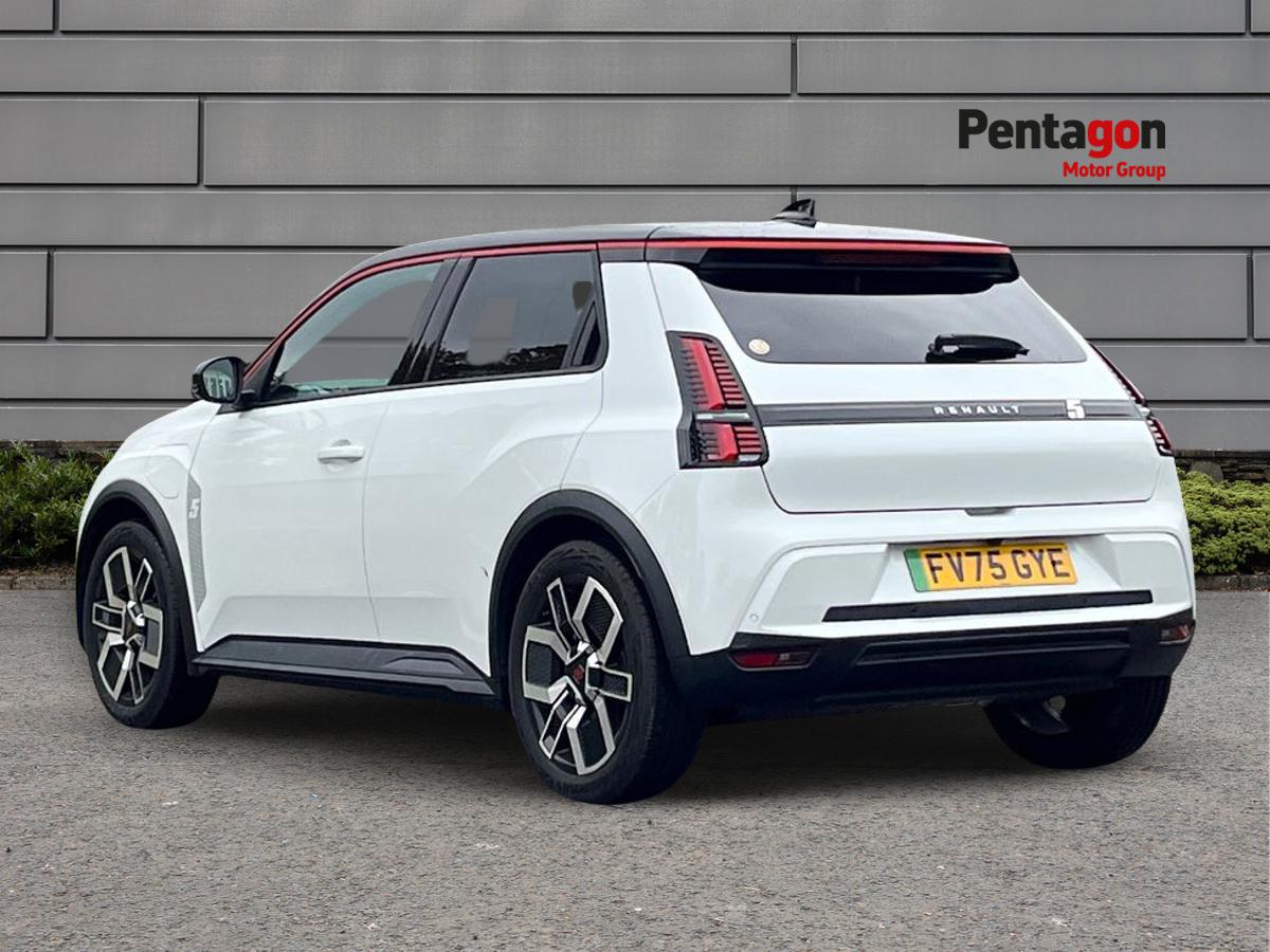 Used Renault 5 2025 for sale - 76547508: Photo 2