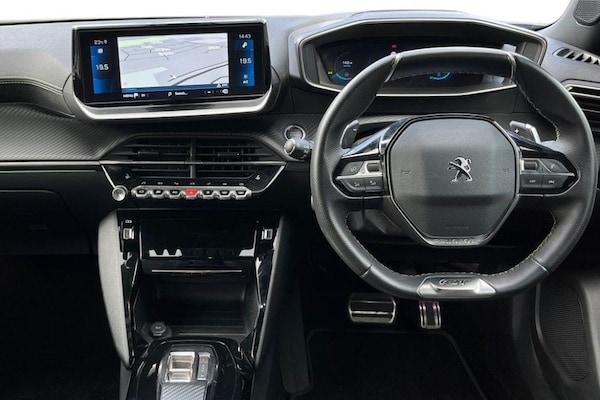 Used Peugeot 2008 2023 for sale - 75348738: Photo 7