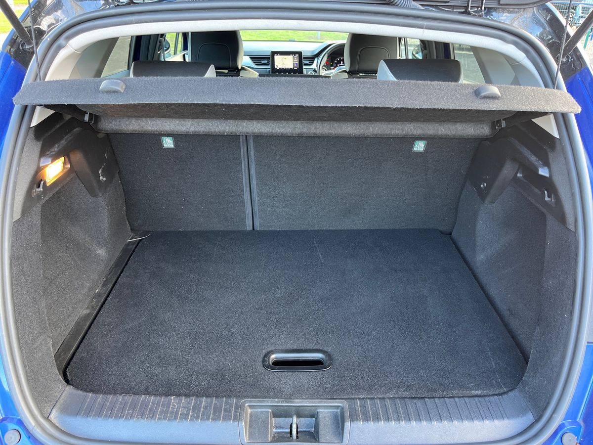 Used Renault Captur 2022 for sale - 76113120: Photo 11