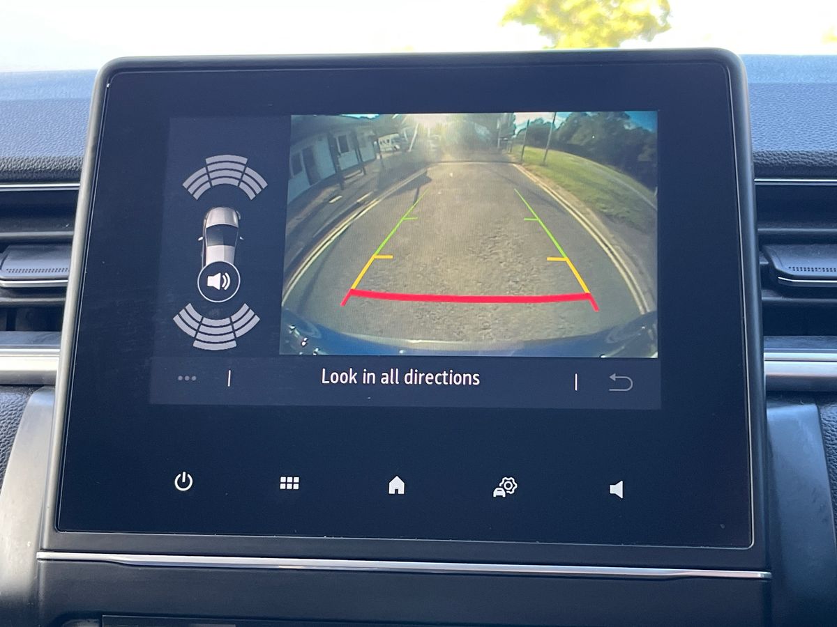 Used Renault Captur 2022 for sale - 76113120: Photo 22