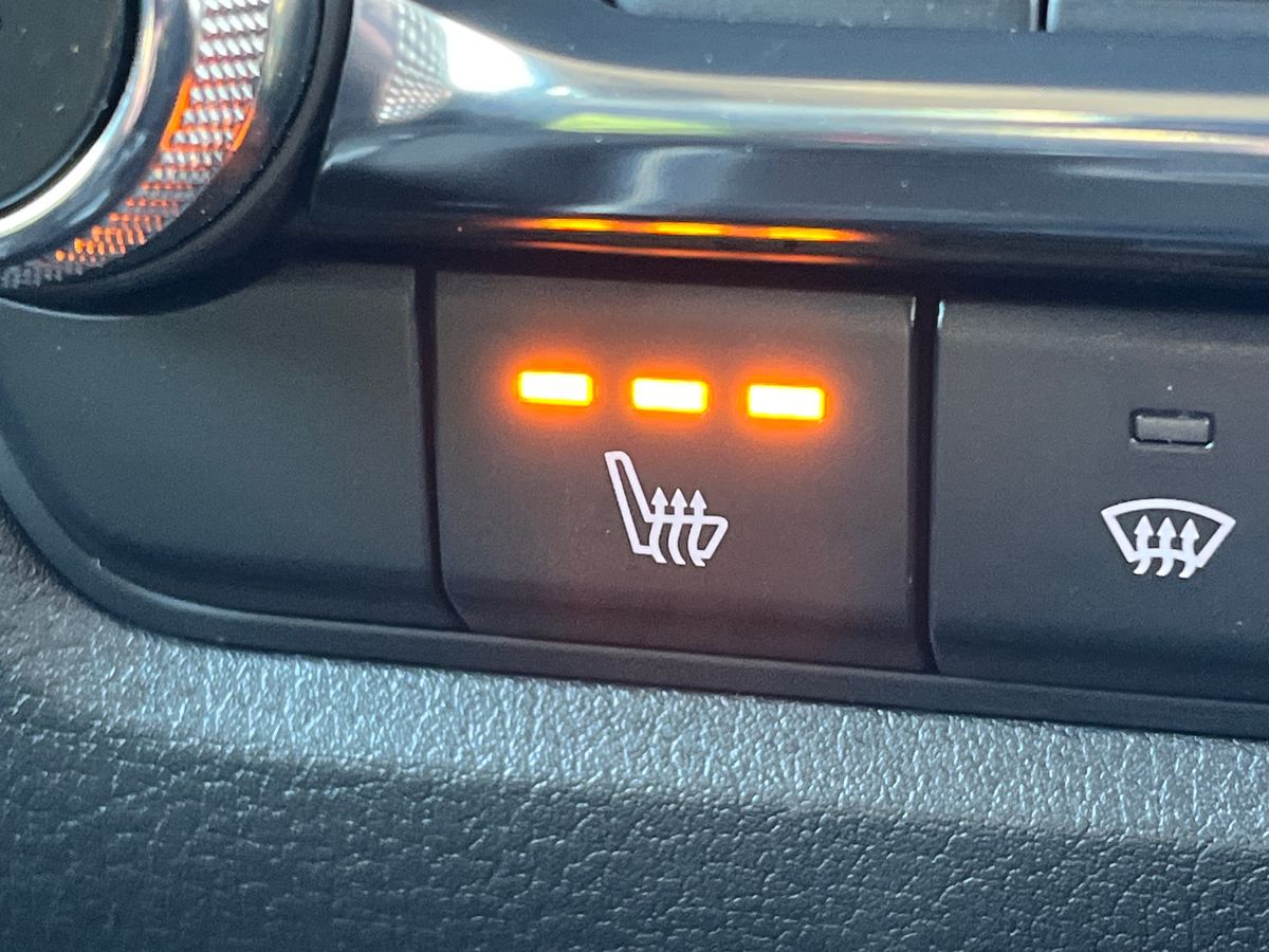 Used Mazda CX-30 2023 for sale - 76376640: Photo 24