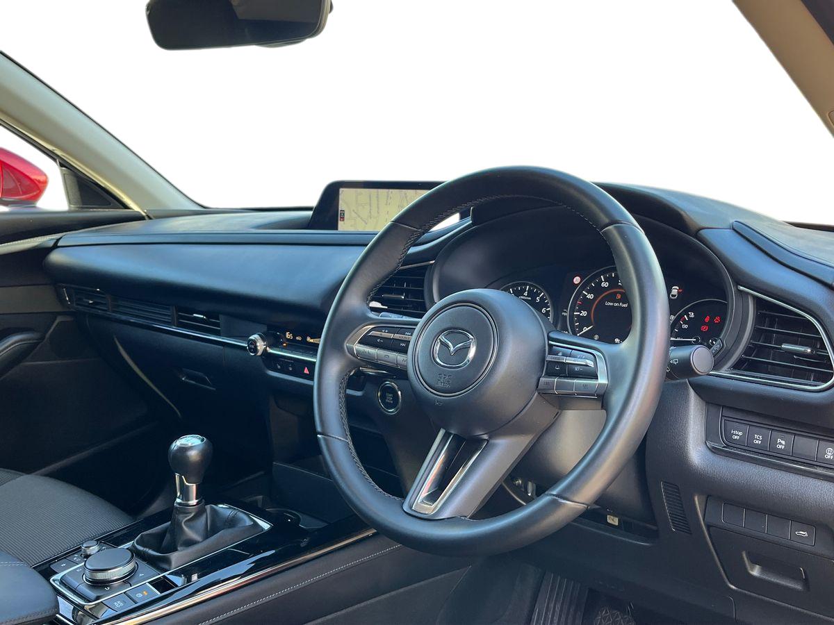 Used Mazda CX-30 2023 for sale - 76376640: Photo 5