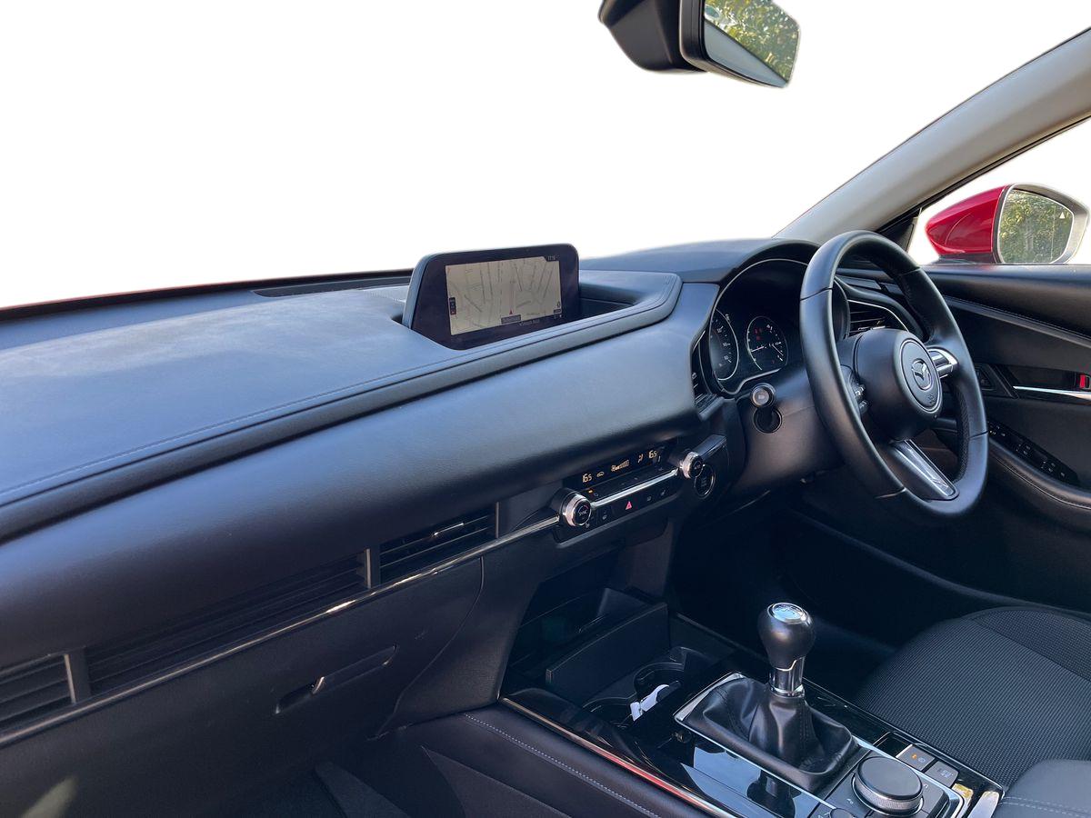 Used Mazda CX-30 2023 for sale - 76376640: Photo 8