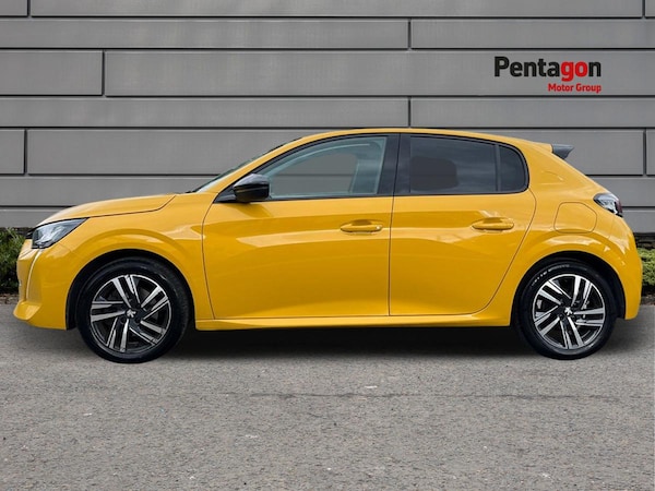 Used Peugeot 208 2023 for sale - 76010822: Photo 14