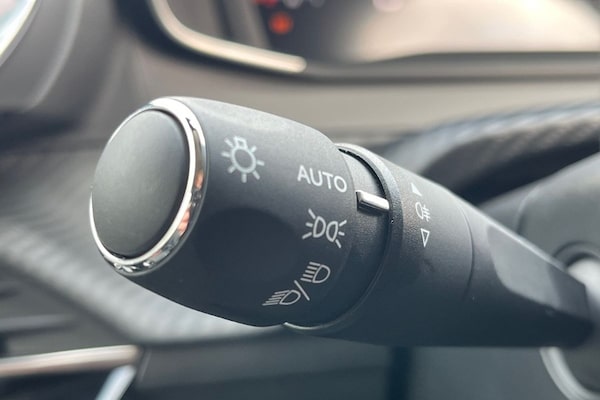 Used Peugeot 208 2023 for sale - 76010822: Photo 29