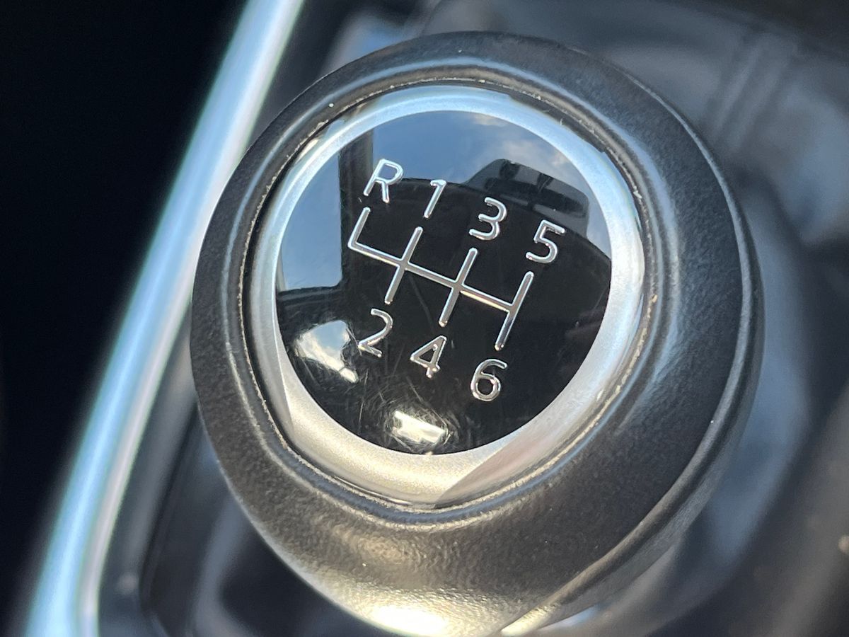 Used Mazda Mazda2 2022 for sale - 76113132: Photo 25