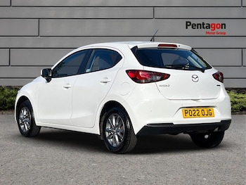 Used Mazda Mazda2 2022 for sale - 76113132: Photo 2