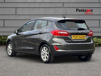 Used Ford Fiesta 2018 for sale - 76335061: Photo