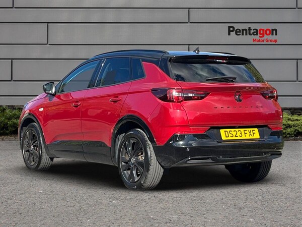 Used Vauxhall Grandland 2023 for sale - 76069880: Photo 2