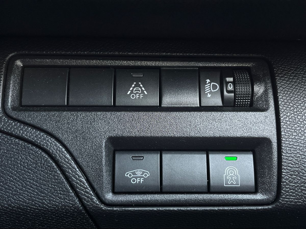 Used Peugeot 3008 2023 for sale - 76010850: Photo 28