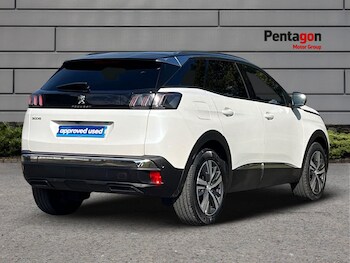 Used Peugeot 3008 2023 for sale - 76010850: Photo 4