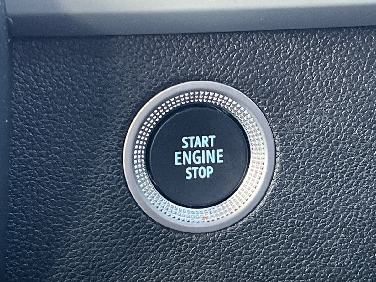 Used Renault Zoe 2023 for sale - 76470825: Photo 24