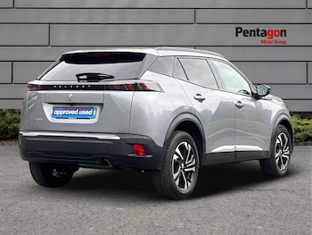 Used Peugeot 2008 2022 for sale - 76077007: Photo 4