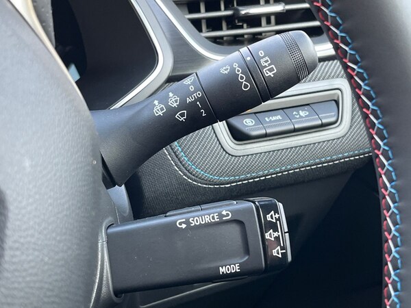 Used Renault Captur 2025 for sale - 75123654: Photo 29
