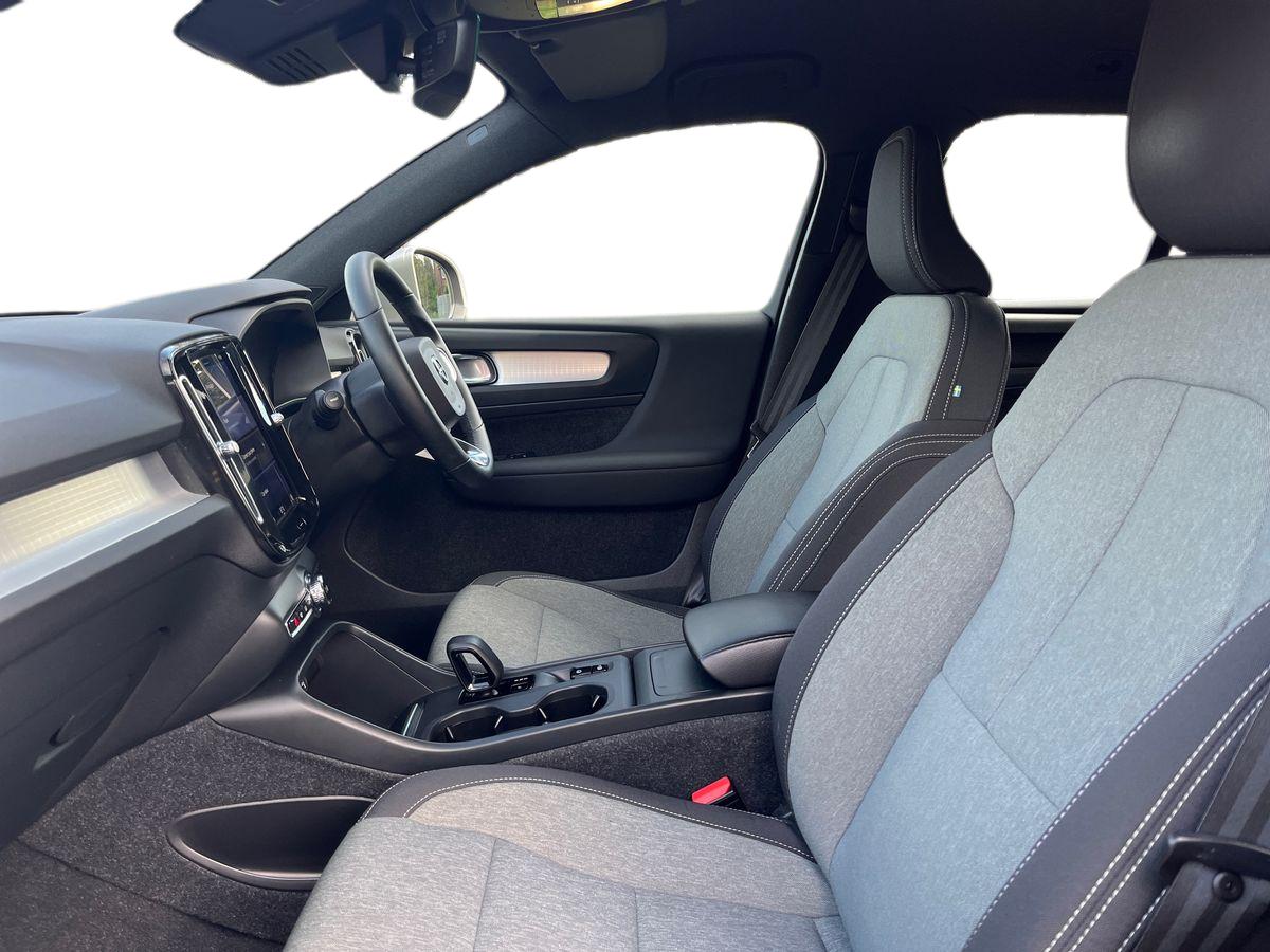 Used Volvo XC40 2022 for sale - 76470795: Photo 9