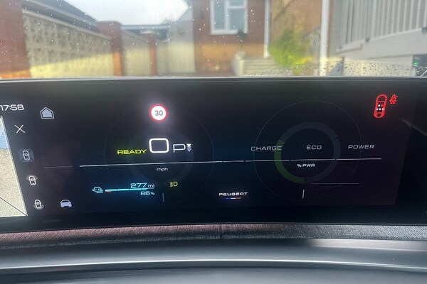 Used Peugeot E-5008 2024 for sale - 75480500: Photo 41