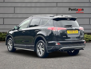 Used Toyota RAV4 2016 for sale - 75457214: Photo