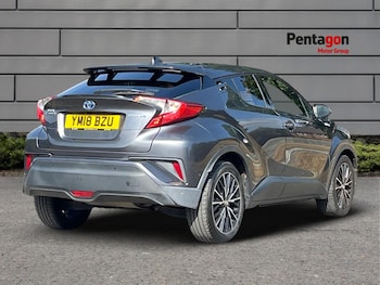 Used Toyota C-HR 2018 for sale - 75924584: Photo