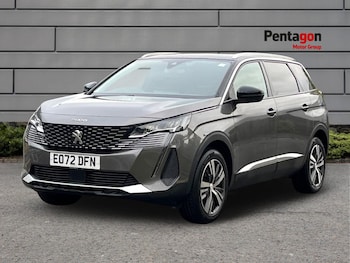 Used Peugeot 5008 2023 for sale - 76751700: Photo