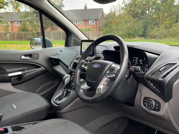 Used Ford Tourneo Connect 2022 for sale - 76344699: Photo 5