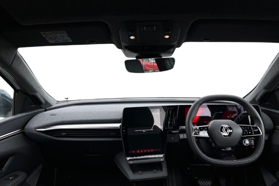 Used Renault Scenic E-Tech 2025 for sale - 76547496: Photo 7