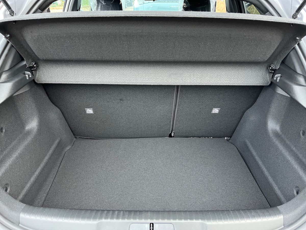 Used Vauxhall Mokka Electric 2025 for sale - 76784759: Photo 12