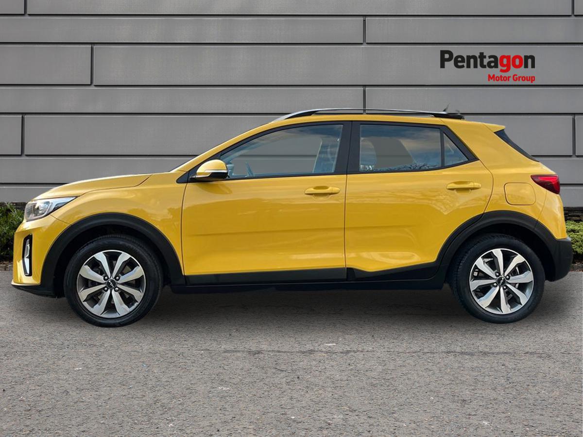 Used Kia Stonic 2022 for sale - 76892949: Photo 14