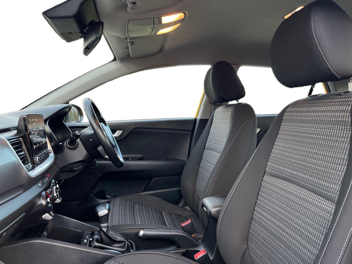 Used Kia Stonic 2022 for sale - 76892949: Photo 9