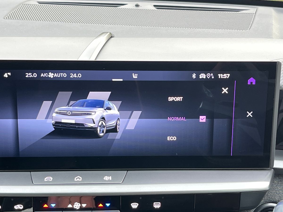 Used Vauxhall Grandland 2024 for sale - 76547475: Photo 31