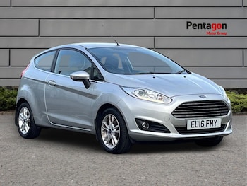 Used Ford Fiesta 2016 for sale - 76435981: Photo