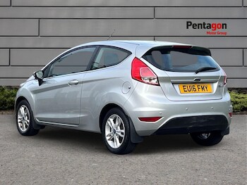 Used Ford Fiesta 2016 for sale - 76435981: Photo