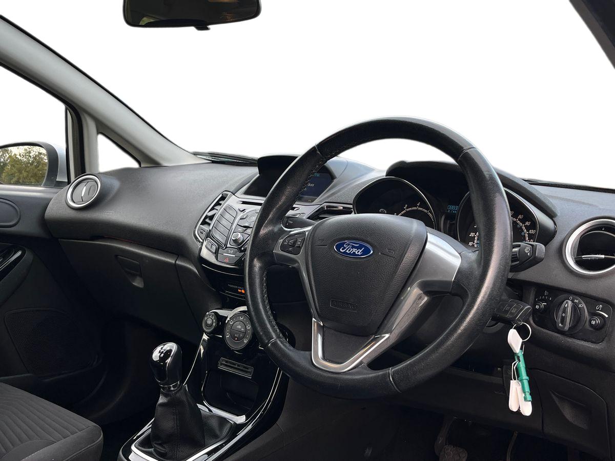 Used Ford Fiesta 2016 for sale - 76435981: Photo 5