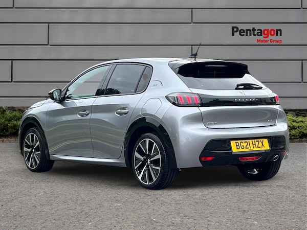 Used Peugeot 208 2021 for sale - 76205079: Photo 2