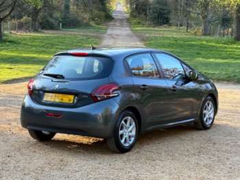 Used Peugeot 208 2017 for sale - 74799035: Photo