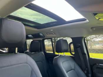 Used Land Rover Defender 2022 for sale - 74398738: Photo
